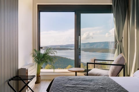 Bed, View (from property/room), Bedroom, Sea view