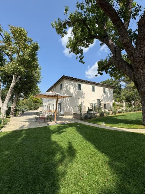 Property building, Spring, Garden, Garden
