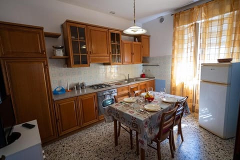 Comfort sul Mare, WI-FI e Parking Apartment in Fano