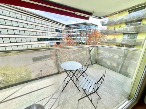 Day, View (from property/room), Balcony/Terrace, Seating area