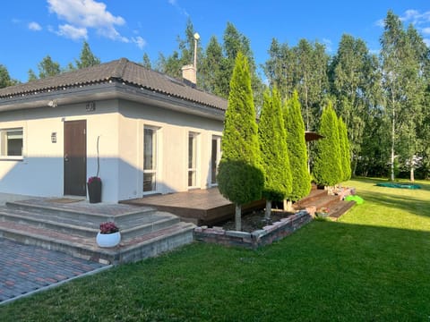 Property building, Garden