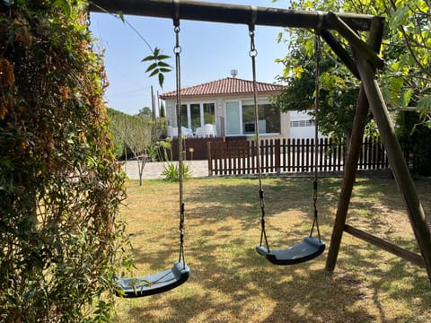 Facade/entrance, Garden