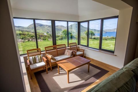 Skellig Bay Cottage Villa in County Kerry