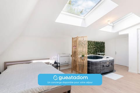 Le Léon - Wifi - 400m Gare Apartment in Île-de-France