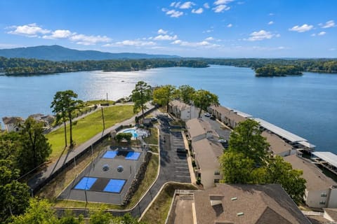 Property building, Lake view