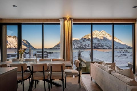 New designer cabin in Lofoten Cabin in Lofoten