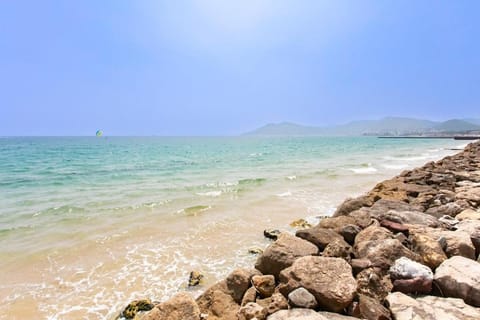 C3 Studio Facing Sea and Beach - Wifi, AC, terrace Apartment in Cannes