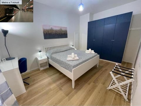 Bed, Photo of the whole room, Bedroom, heating, towels, wardrobe, air conditioner