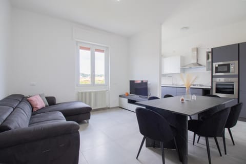 vicino al lago, Casa Leonardo Apartment in Desenzano del Garda