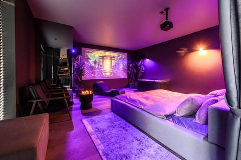TV and multimedia, Bedroom