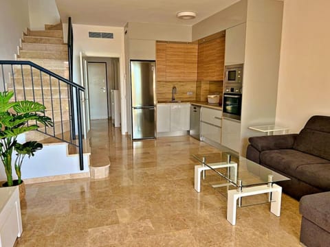 Kitchen or kitchenette, Living room