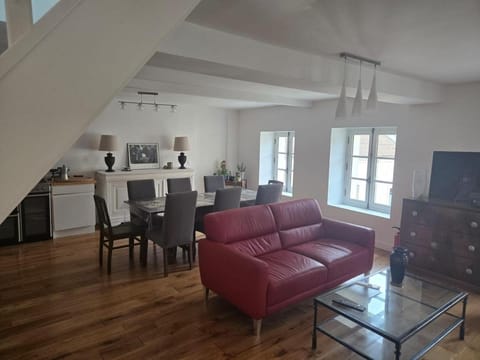 Le Clos Malou cœur de Thomery 3 chambres 1 à 9 pers Apartment in Fontainebleau