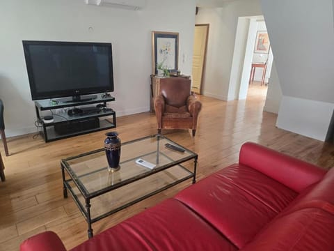 Le Clos Malou cœur de Thomery 3 chambres 1 à 9 pers Apartment in Fontainebleau