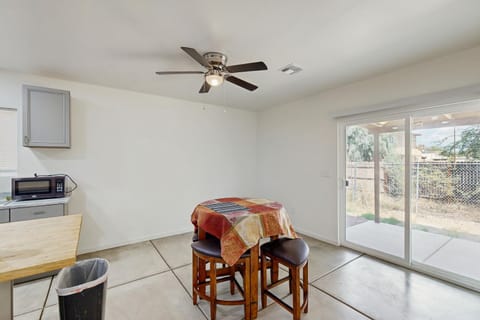 Dog-Friendly Getaway with Yard in Tucson! House in Catalina Foothills