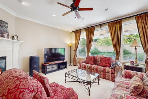 Cascade Escape House in Renton