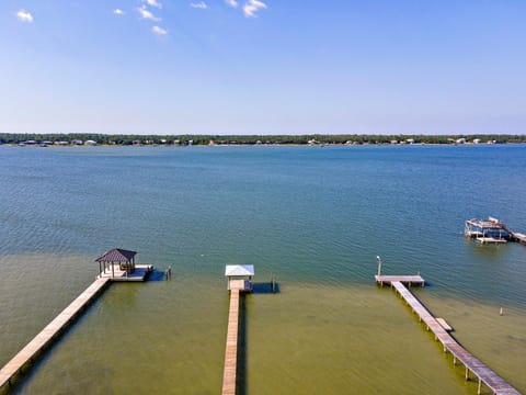 Black Tie Escape 8 bedrooms Waterfront Private Pool & Pier Sleeps 28 by Prickett Properties House in West Beach