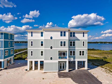 Blessed Together 5 bedroom Lagoon front Luxury Pool & Pier by Prickett Properties House in West Beach