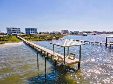 Blessed Together 5 bedroom Lagoon front Luxury Pool & Pier by Prickett Properties House in West Beach