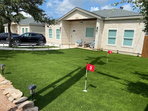 CanyonLake Extended Stay Family or Work Relocation House in Canyon Lake