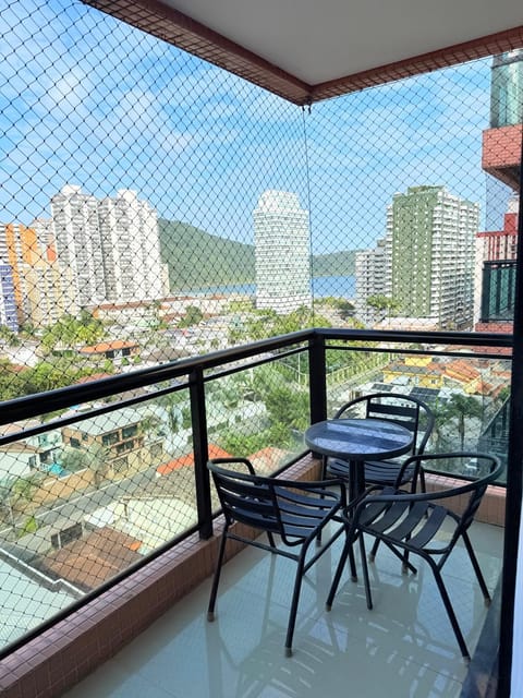 Balcony/Terrace, City view