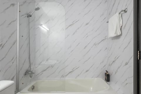 Shower, Bathroom, Bath