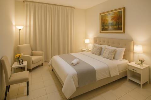 1 Bhk Huge Apartment In Heart of Dubai Marina Apartment in Dubai