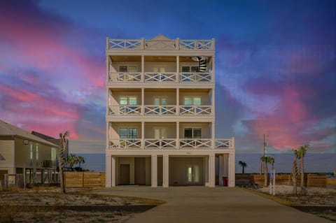 Sky High by Gulf Coast Getaways House in Pensacola Beach