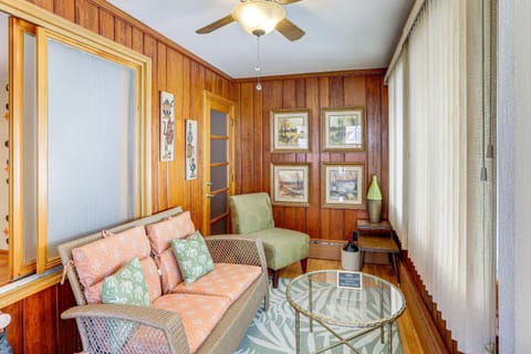 Less Than 1 Mi to Dtwn Tiffin Home with Outdoor Space! House in Ohio