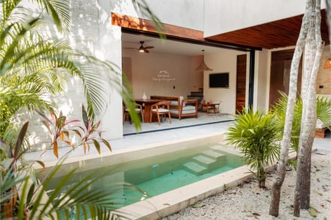 Day, Garden view, Pool view, Swimming pool