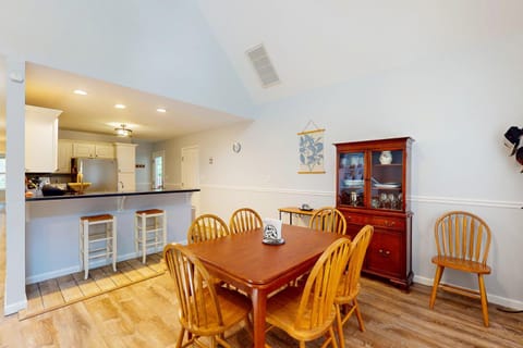 37 Moonraker Road House in Ocean Pines