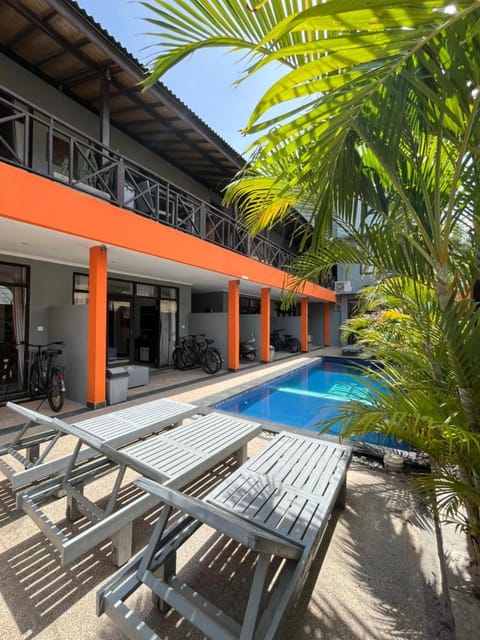 Property building, Pool view, Swimming pool, sunbed