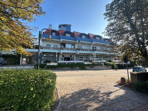 Property building, Day