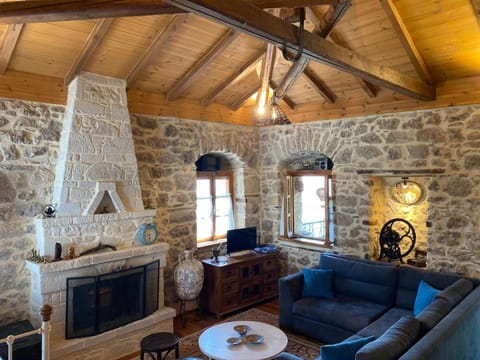 Lithèa House House in Euboea