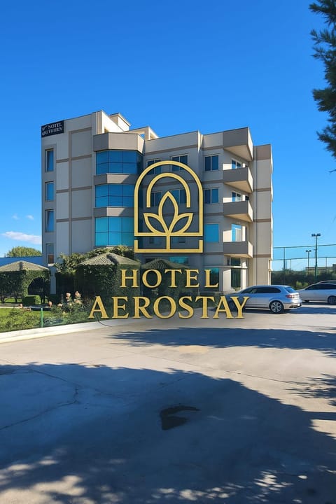 Property building, Property logo or sign, Street view, Certificate/Award, Parking