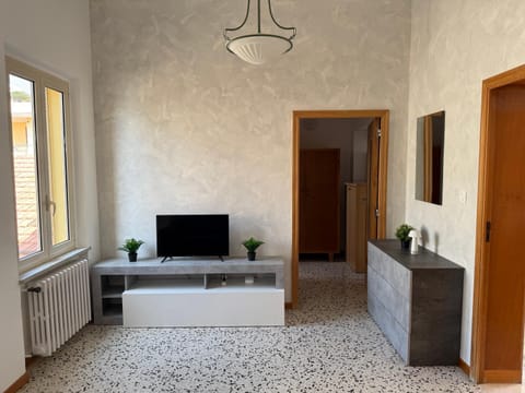 TV and multimedia, Living room, internet