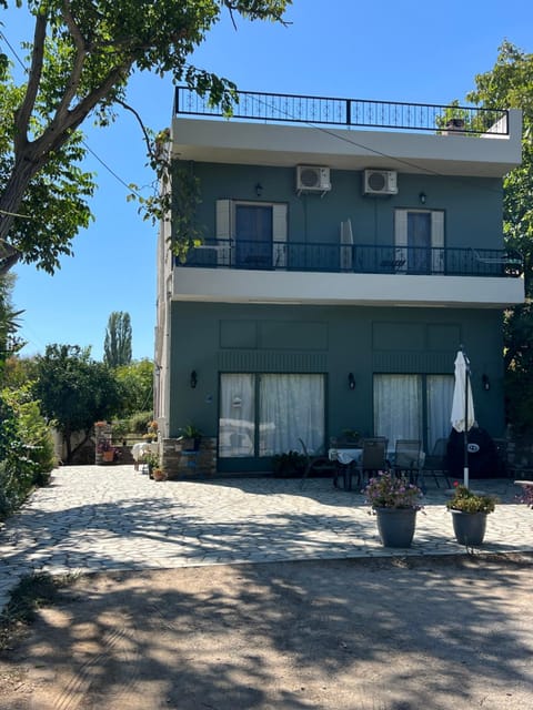 Kanarinia Guesthouse Bed and Breakfast in Magnesia Prefecture, Greece