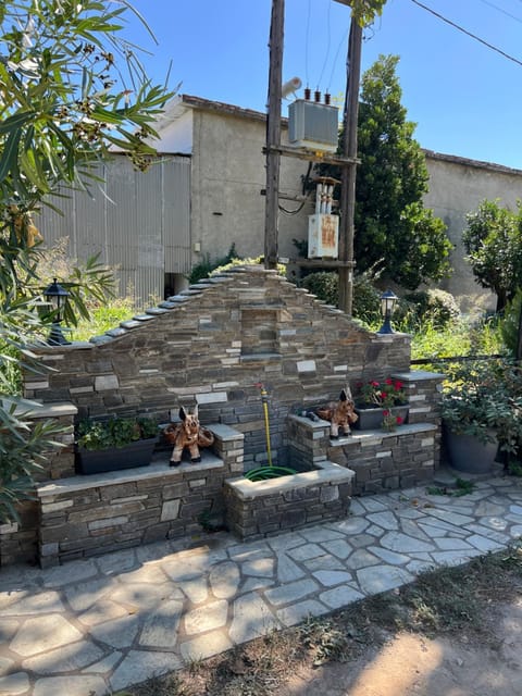 Kanarinia Guesthouse Bed and Breakfast in Magnesia Prefecture, Greece