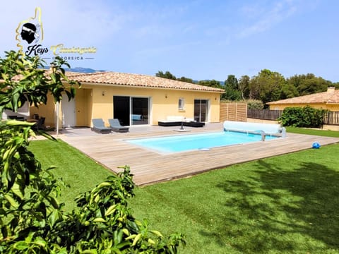 Villa 6 pers Piscine Chauffée Campagne Porto Vecchio House in Porto-Vecchio