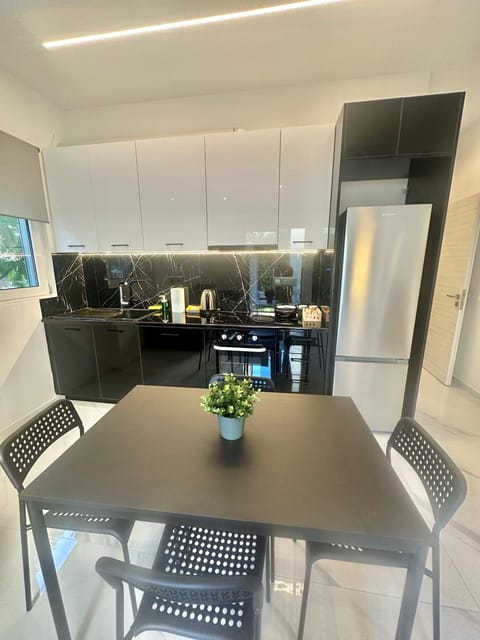 Maroussi Exclussive 2 Apartment in Chalandri