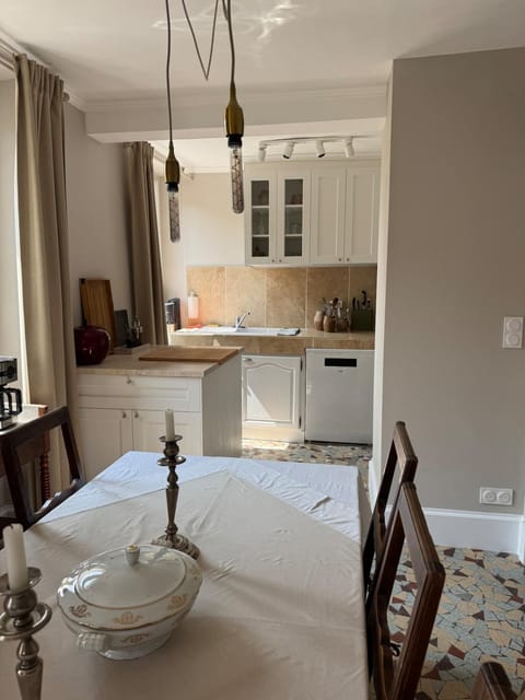 Appartement 1er étage dans maison de maître Apartment in Vernon