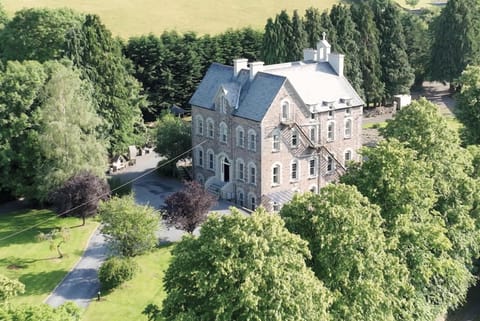 Property building, Natural landscape