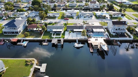 Activities, Bird's eye view, Sea view