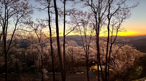 La Dolce Vita at Eagles Nest House in Beech Mountain
