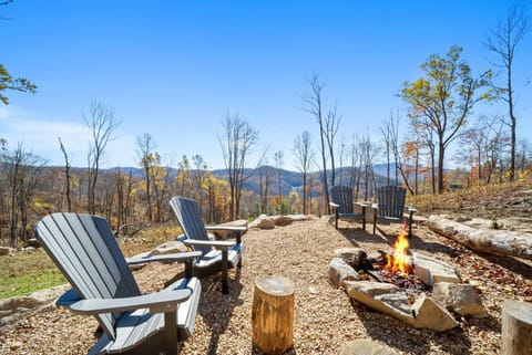 My Happy Place at Eagles Nest House in Watauga