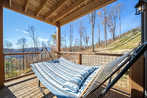 My Happy Place at Eagles Nest House in Watauga