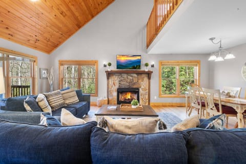 The Bear Den House in Brushy Fork