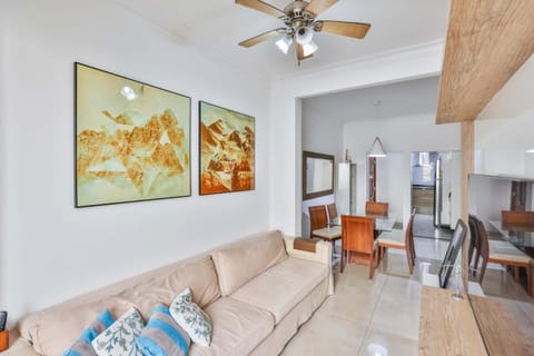 Luxurious Copacabana - 5 mins away to the beach! Apartment in Rio de Janeiro