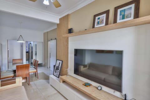 Luxurious Copacabana - 5 mins away to the beach! Apartment in Rio de Janeiro