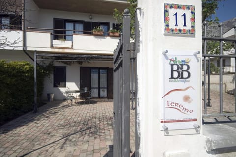 B&B L' Eremo Bed and Breakfast in Molise, Italy
