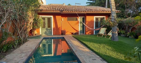 Property building, Garden, Swimming pool